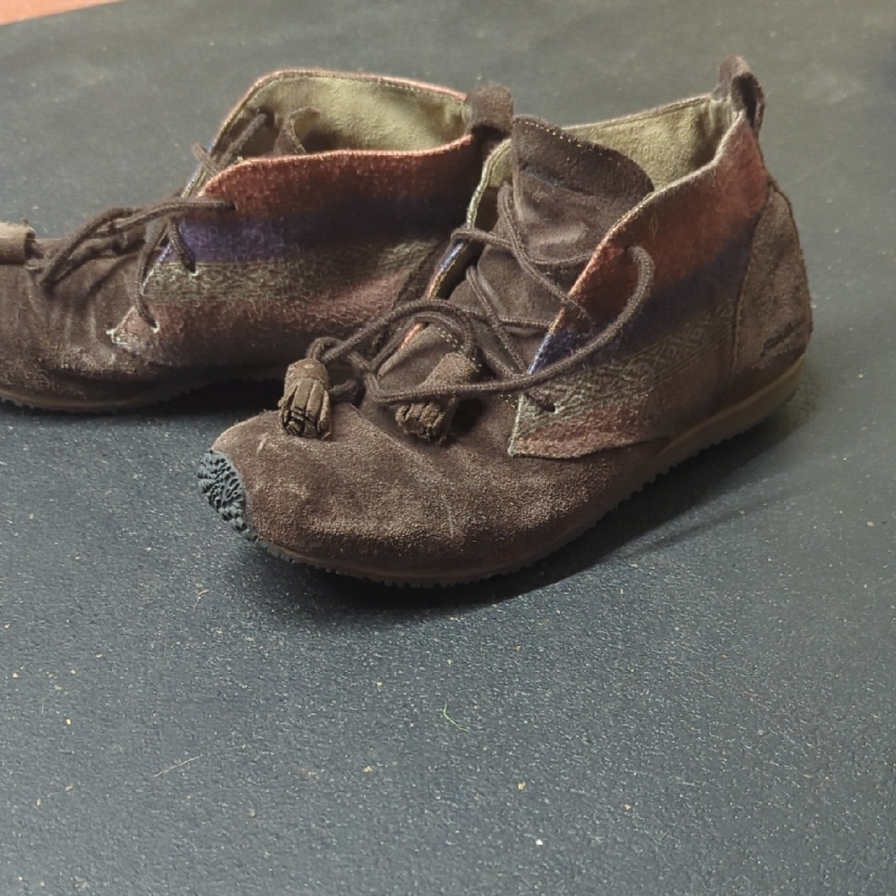 Eddie Bauer Brown Suede Ankle Boots